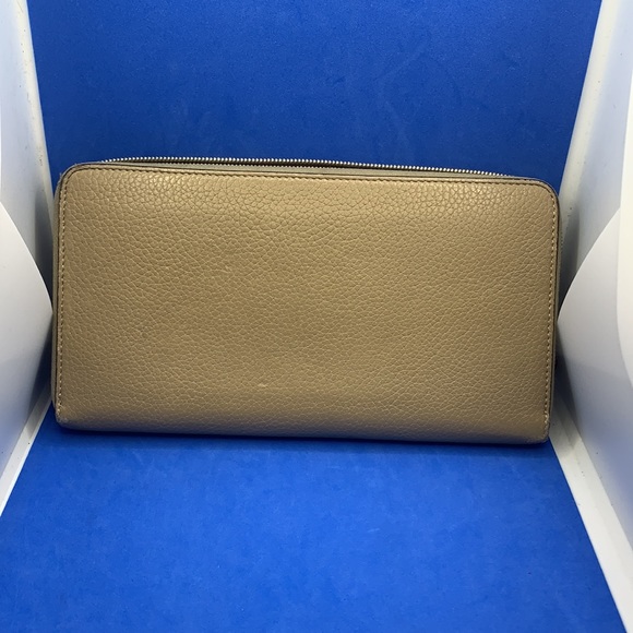 Celine Wallet continental  Large Zip Around Wallet Calfskin 
By Phoebe Philo - Picture 3 of 15